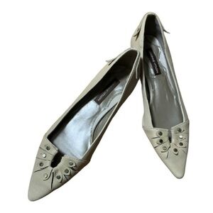 Adrienne Vittadini Point Toe Kitten Heel Leather Pumps Cream Size 7